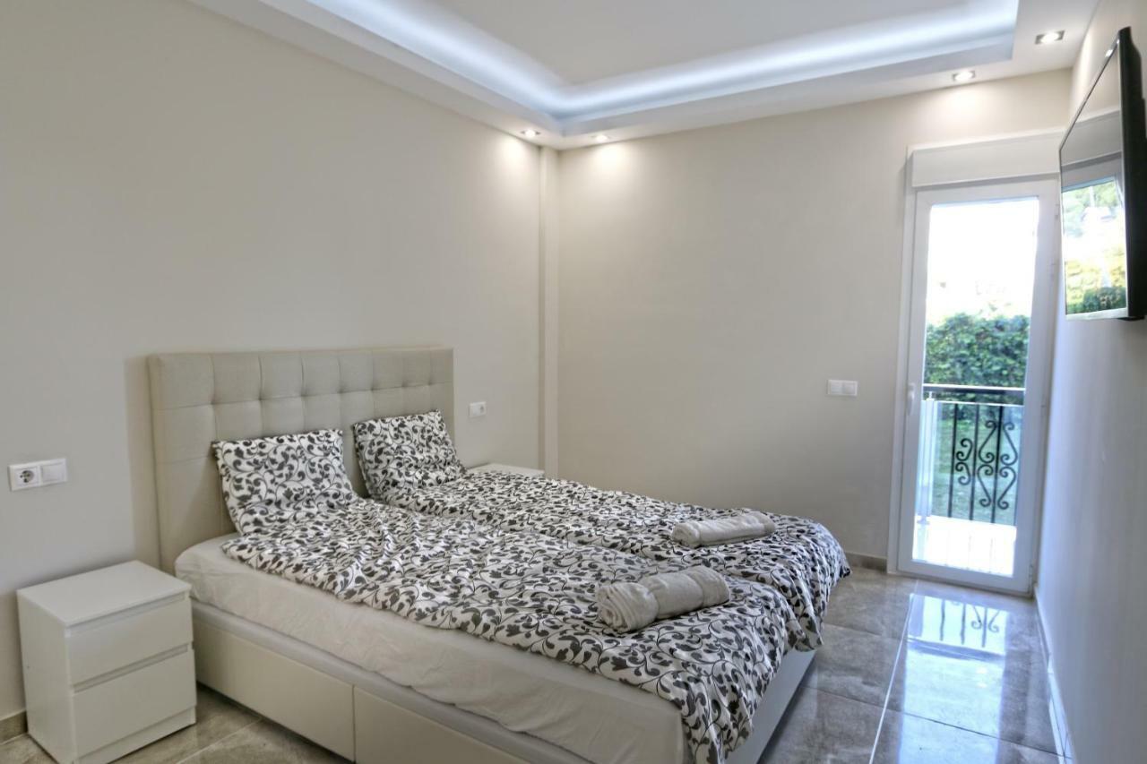 Beachfront Luxury Apartment, Puerto Banús, Apartamento Marbella