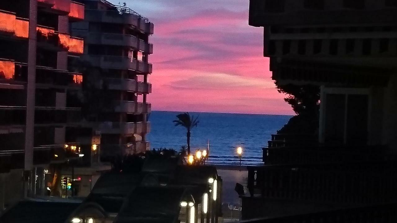 Nada * Salou
