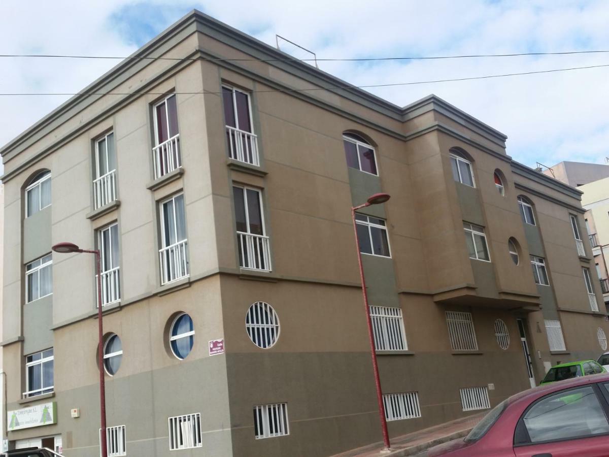 Platon 2d Apartment