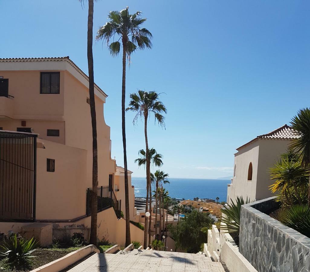 Lovely Fully Equiped In Costa Adeje *