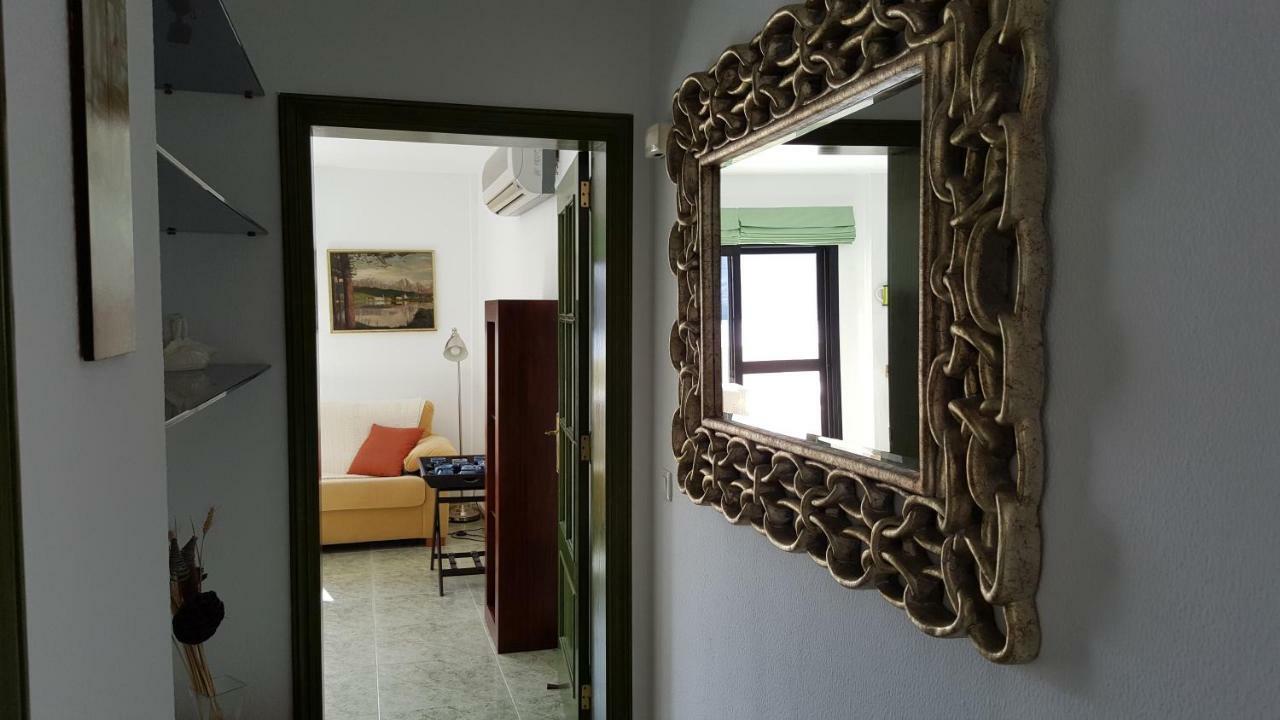 Apartamento ático En Primera Linea De Playa *