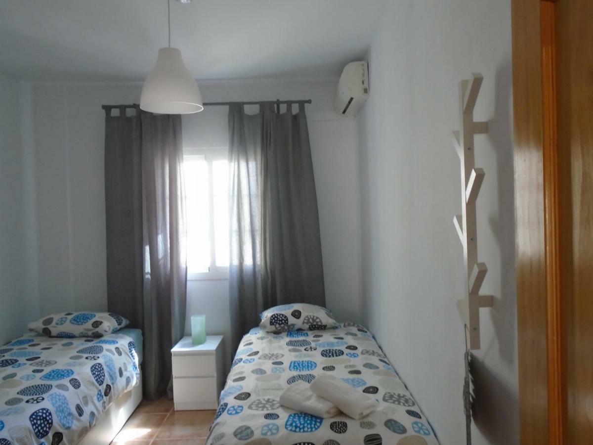 1 Apartment *