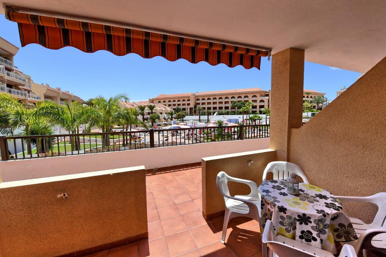 Las Americas Front Line Ocean Apartment *