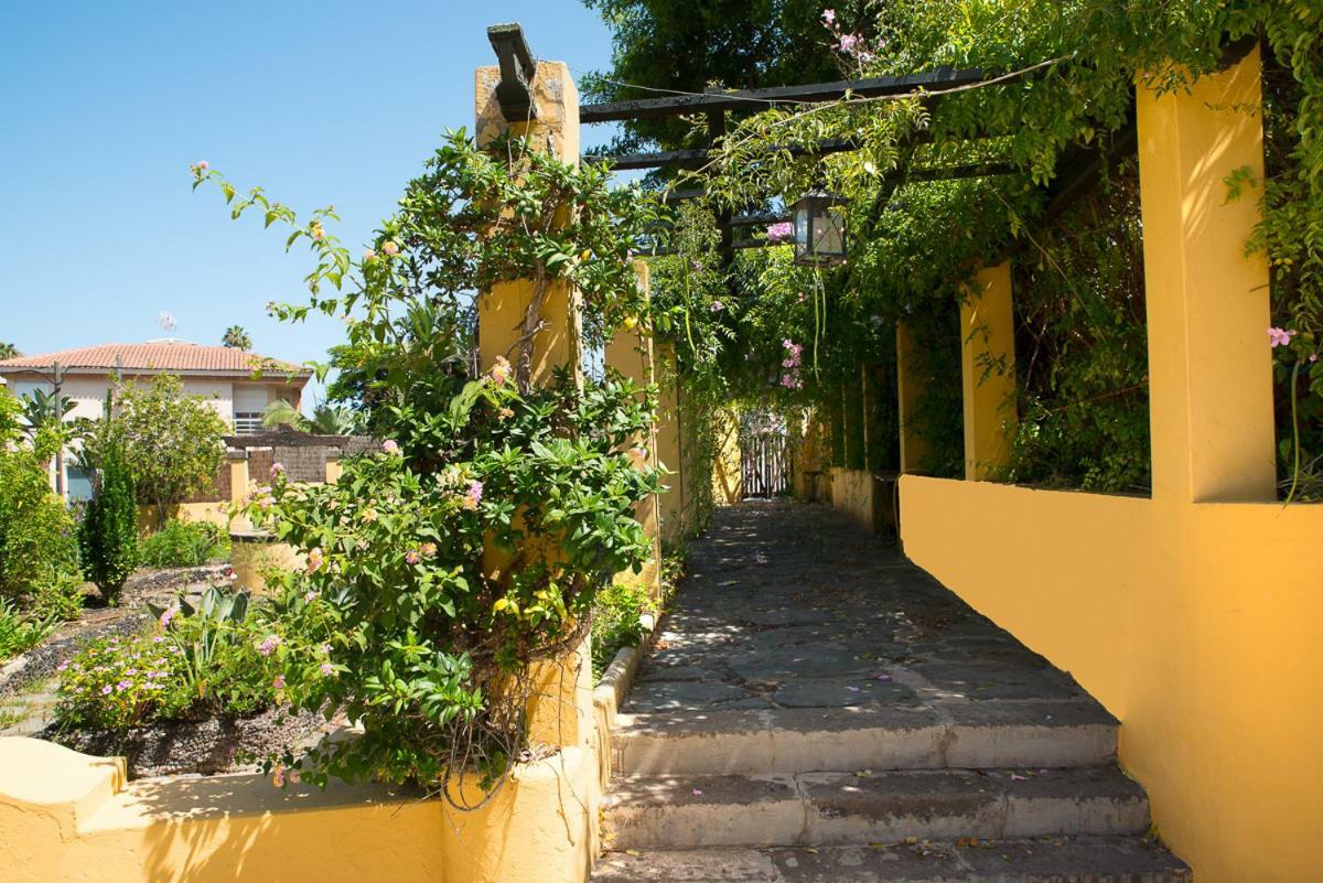 Bellasombra Suites 2*
