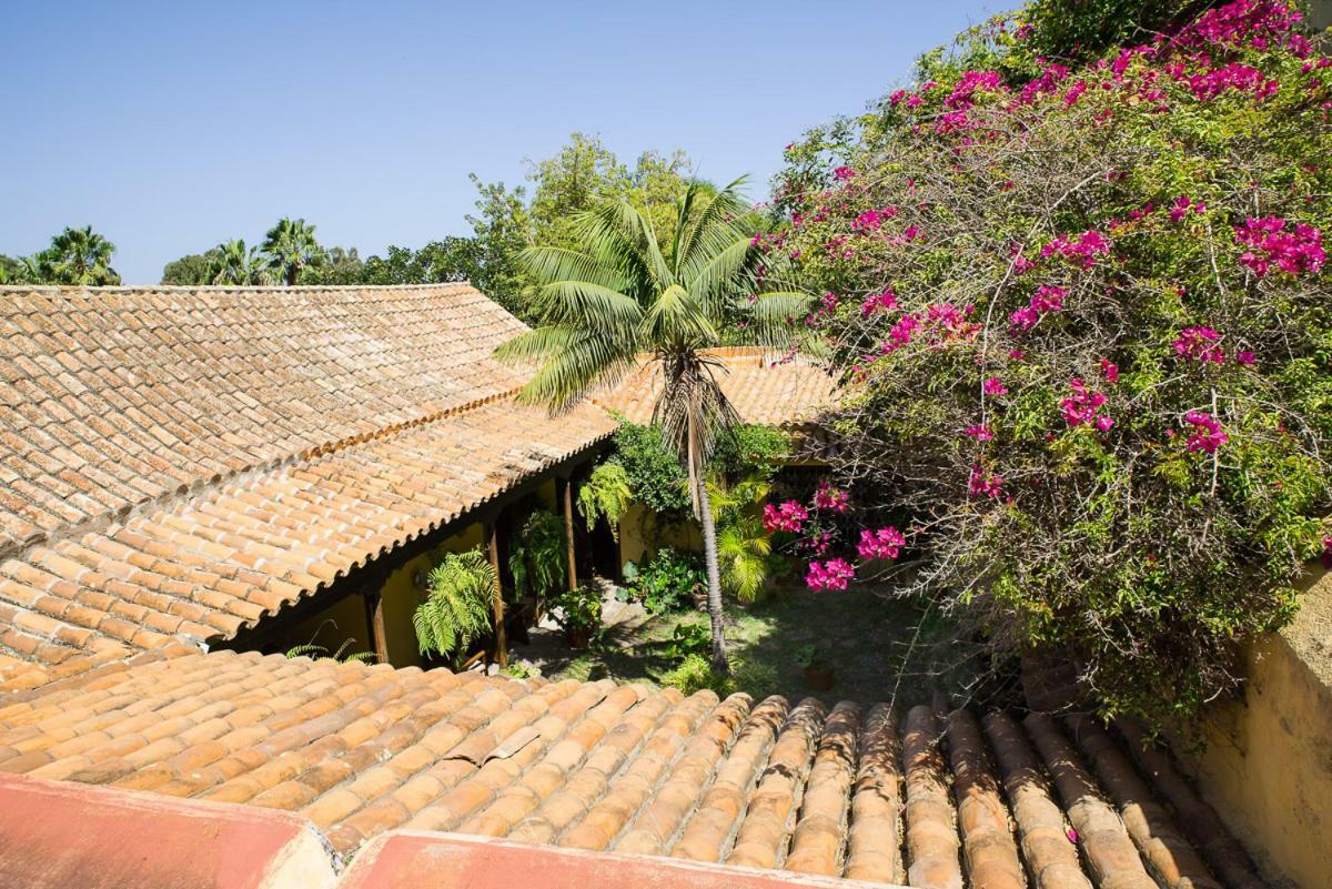 Bed and breakfast Bellasombra Suites
