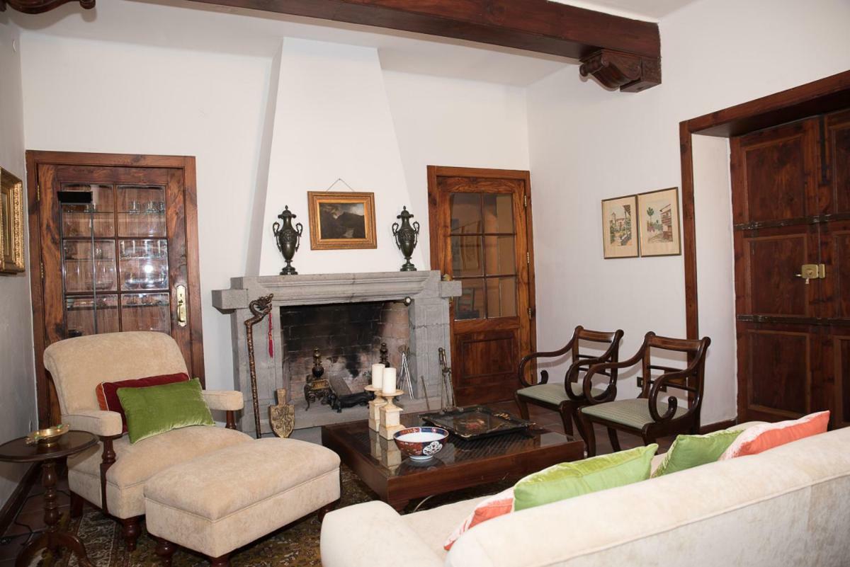 Bellasombra Suites Bed and breakfast