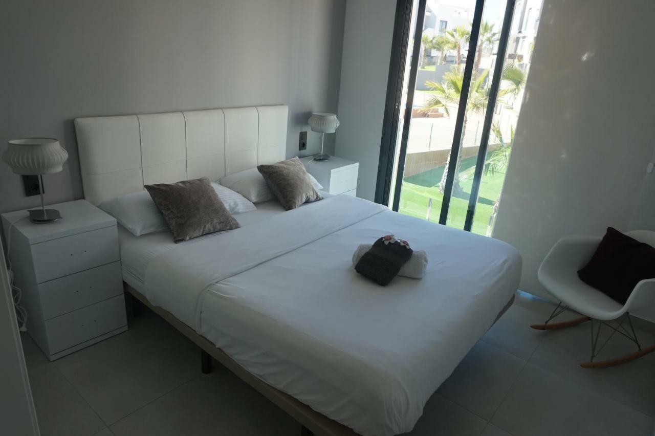 Apartment Oasis Beach 8 *