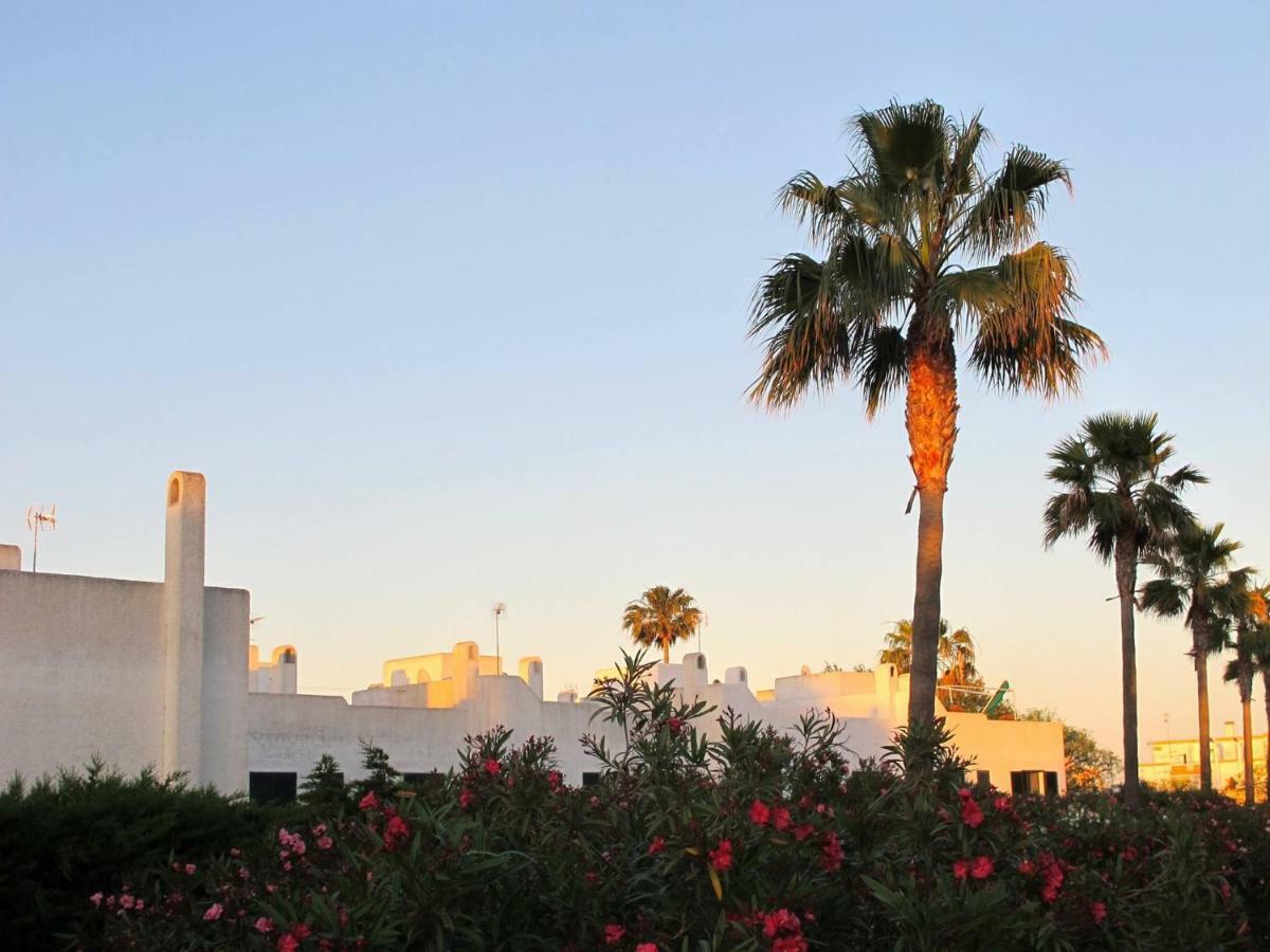In Cadiz, Air Cond, Wifi, Patio Apartment