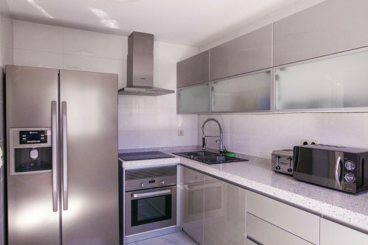 Duquesa Seaview Marina Apartamento