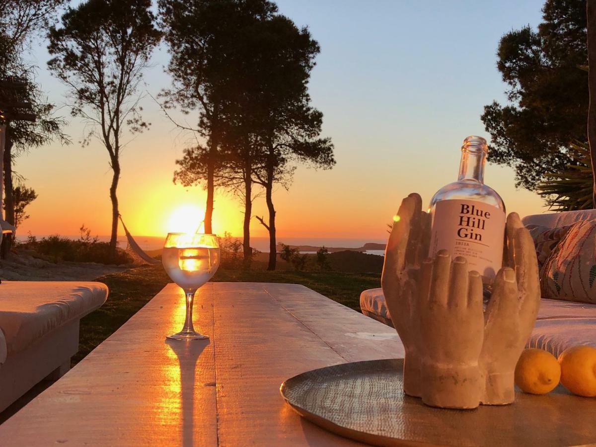 Blue Hill House, King-Of-Hill Villa With Amazing Scenery, Sunset & Sea View Sant Josep de sa Talaia