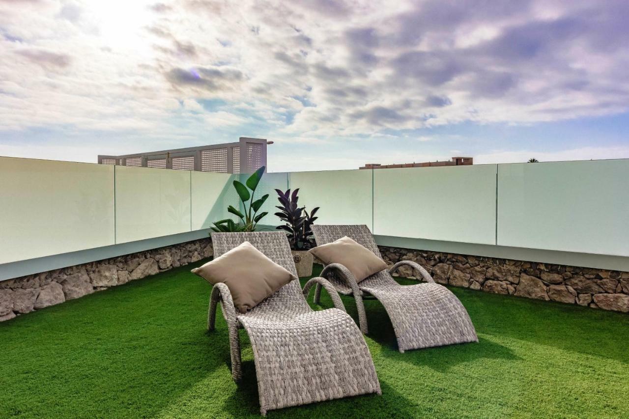 Deluxe 2 Bedrooms With Chillout Terrace
