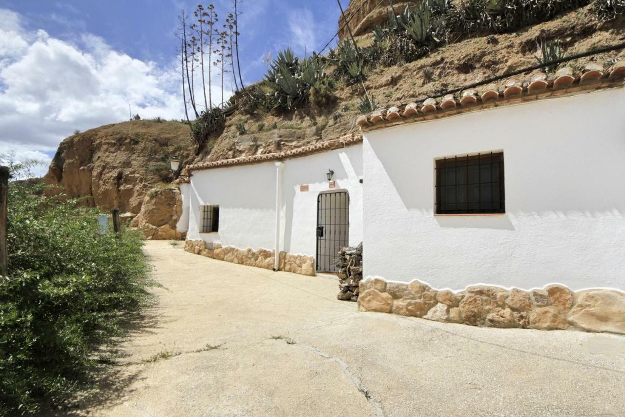 Cueva Solano
