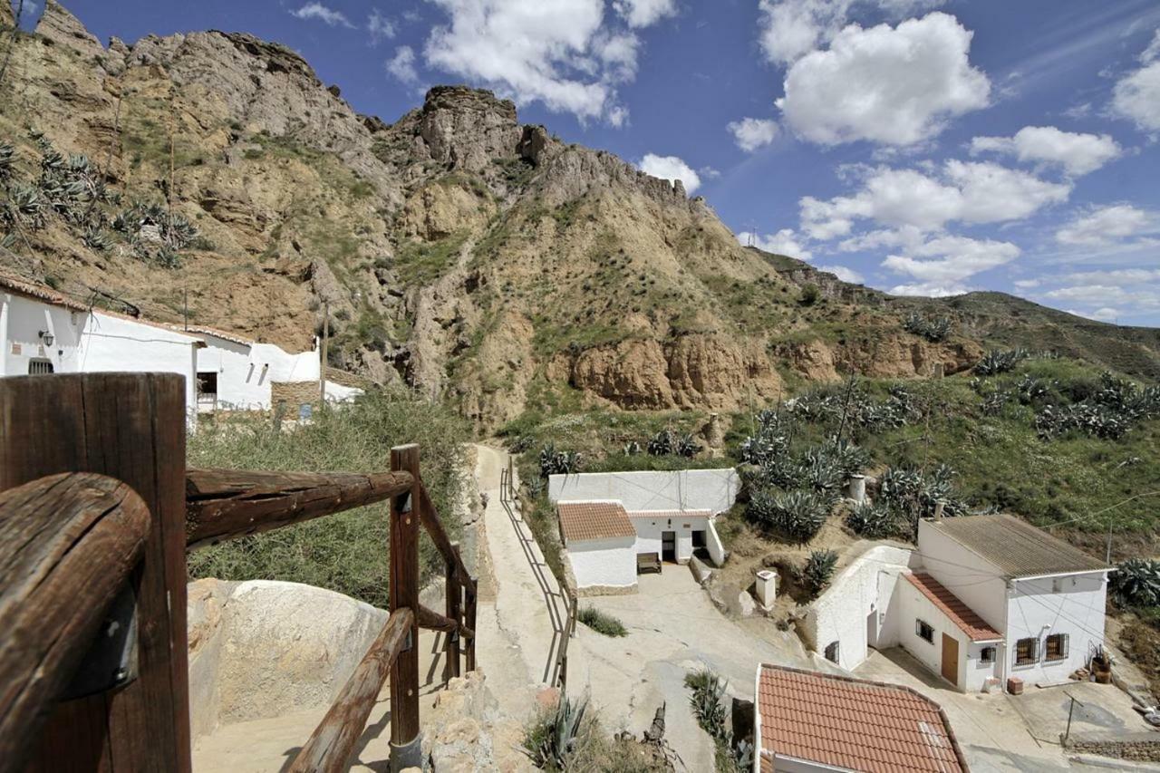 Cueva Solano * Gorafe