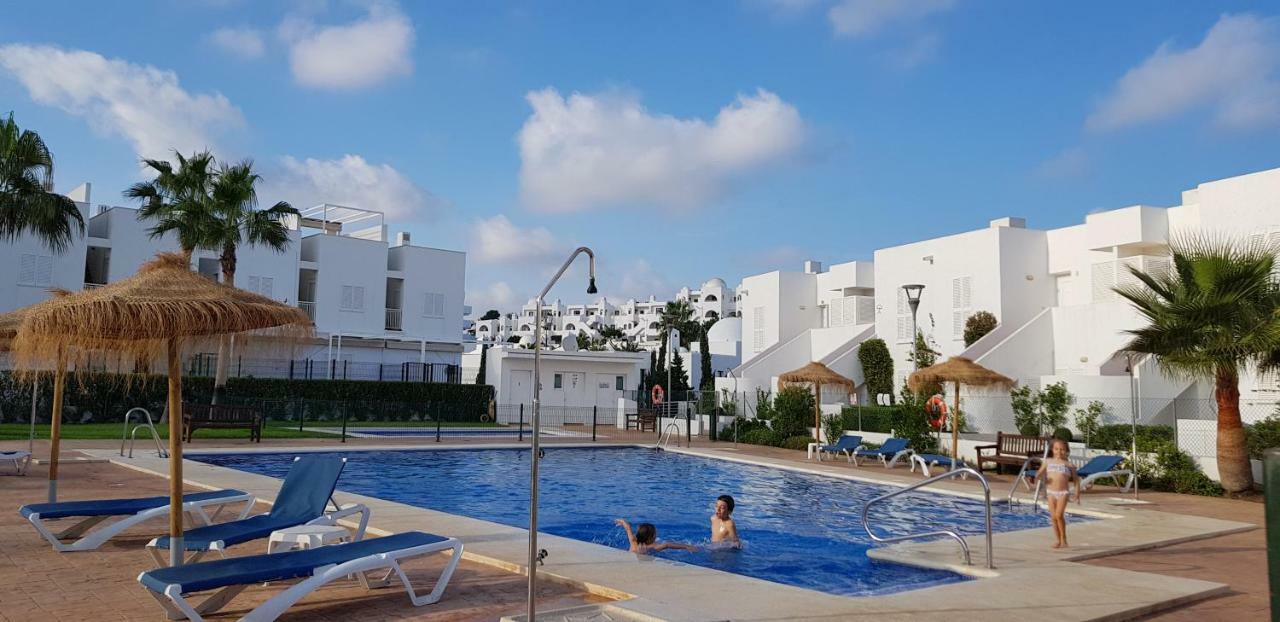 Familiar * Mojacar