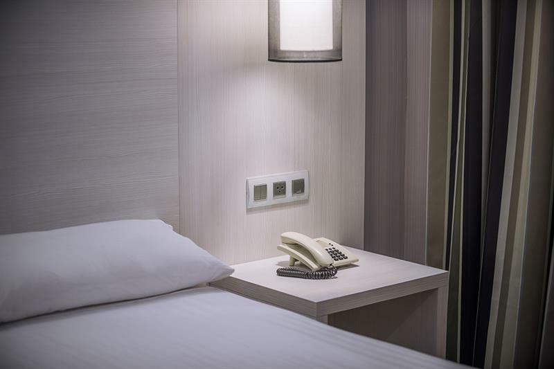Guest house Operaramblas 2*