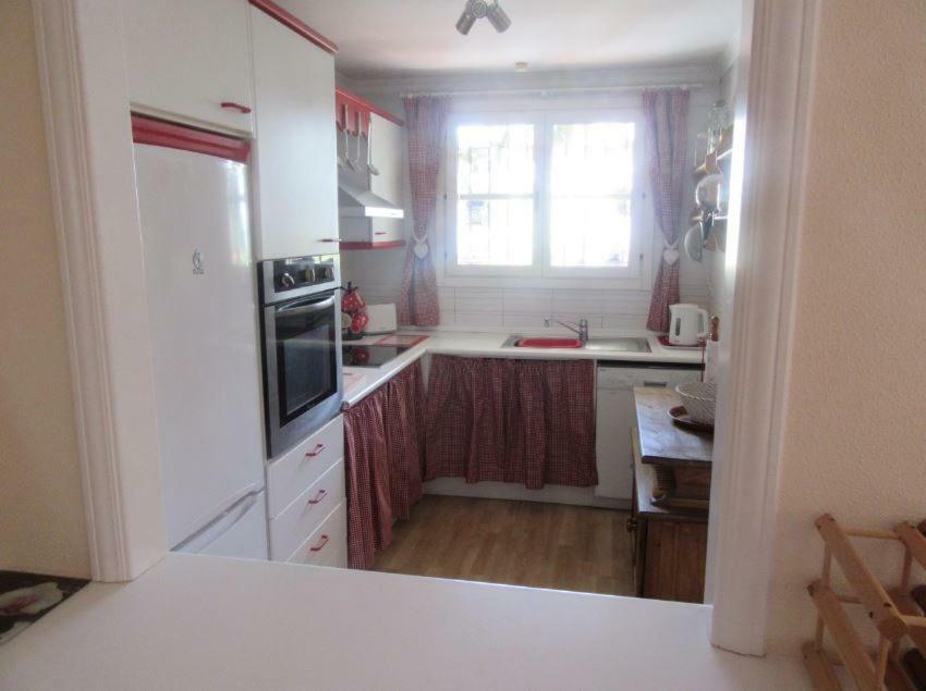 Apartment In El Paraiso - Near Puerto Banus Estepona