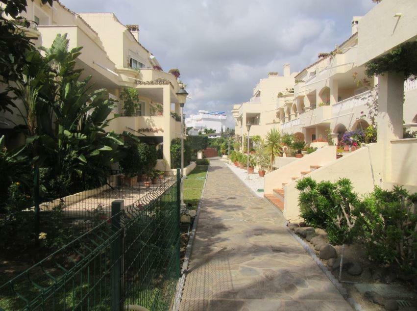 In El Paraiso - Near Puerto Banus Apartment Estepona