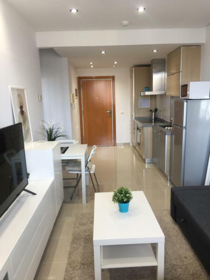 Tower's Flat 2 On The 30th Floor +wifi +digital Tv Apartment *
