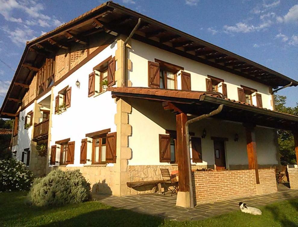 Country house Orortegi Aia