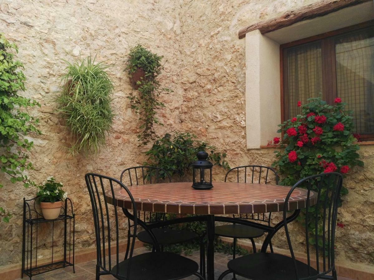 Casa Llebra I Tortosa