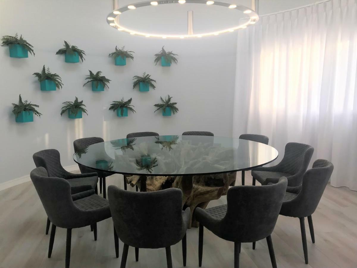 Pinomar Villa *