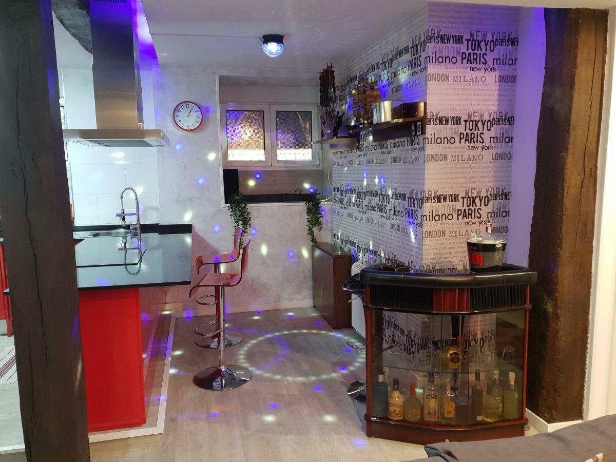 Consultar Disponibilidad *