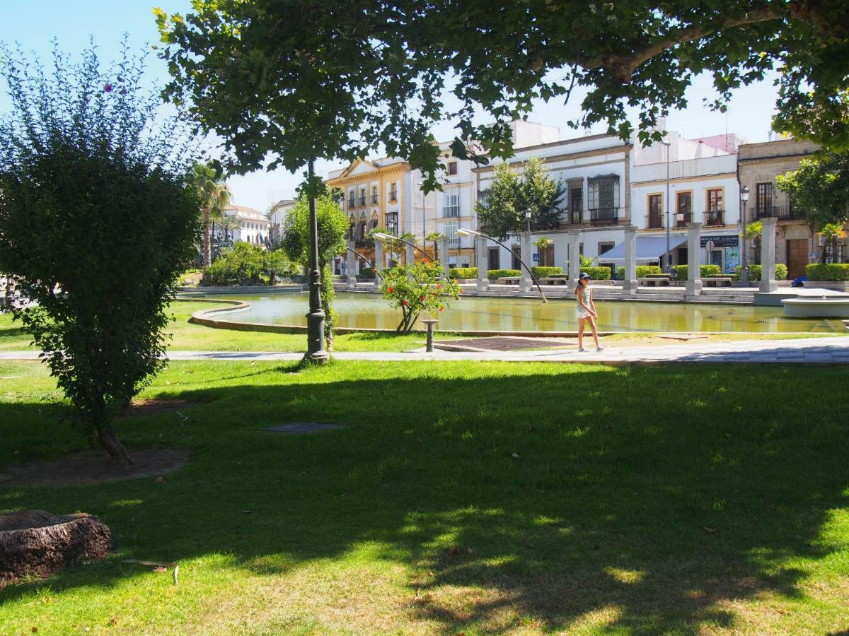 Casa Valientes B - Free Private Parking, Patio, Wifi & Ac Apartment