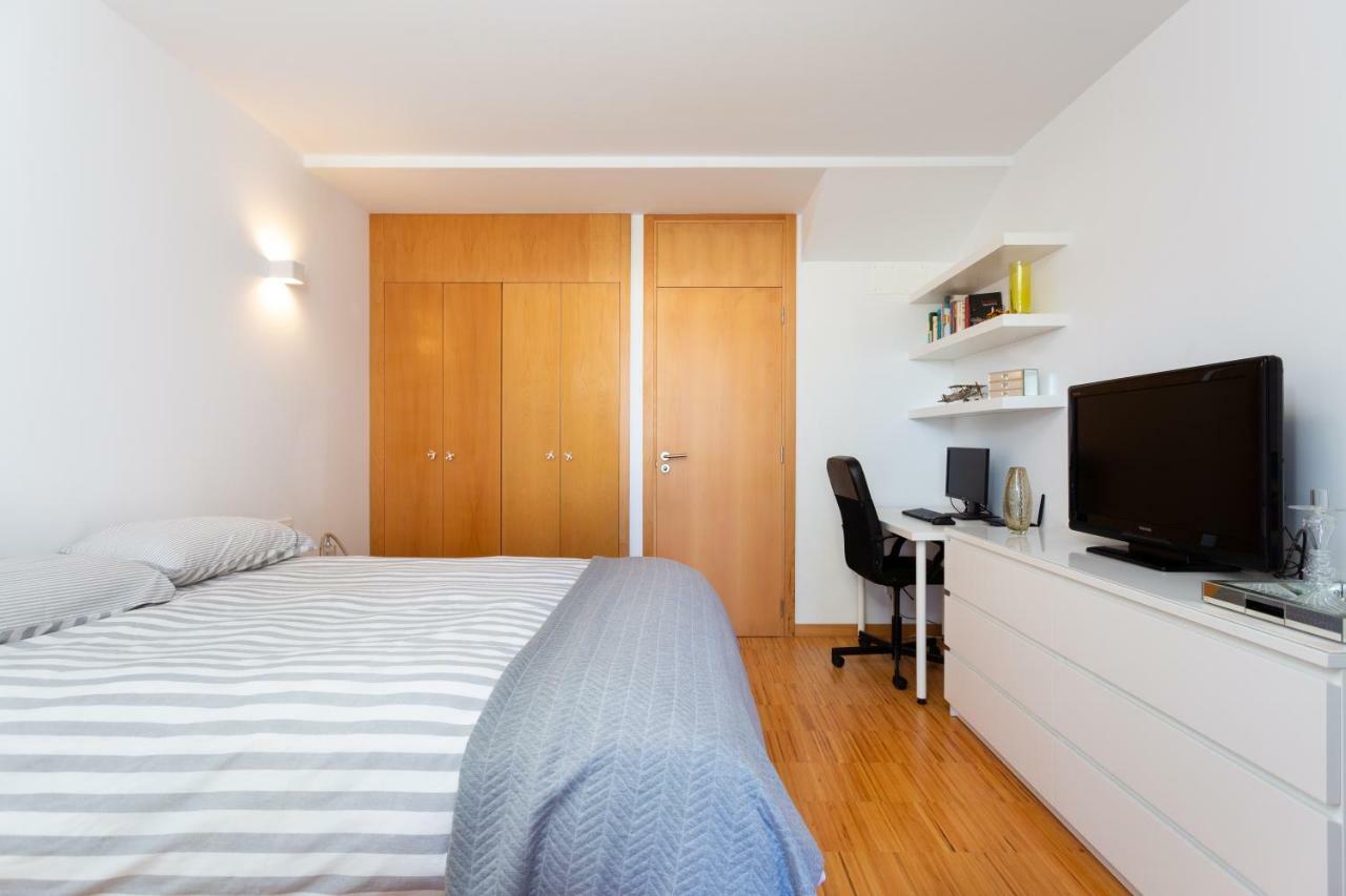 Home2book Design Pool & Wifi Apartment *