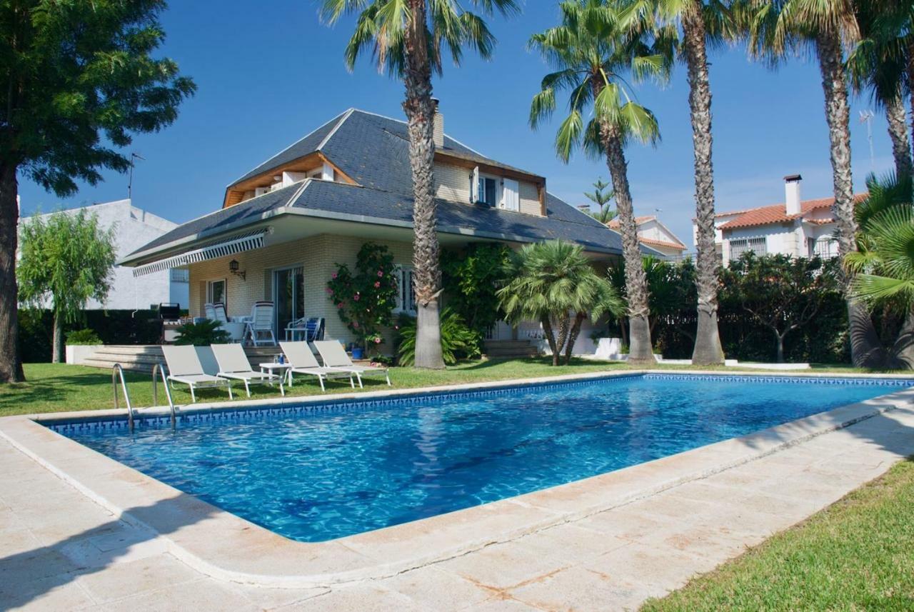 Cala De La Mora Villa