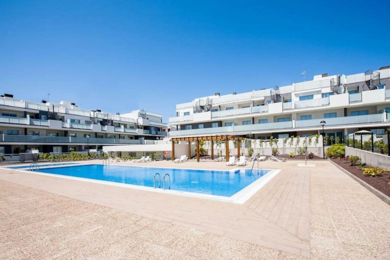 Cosy - 4 Min Walk From The - El Medano Apartment