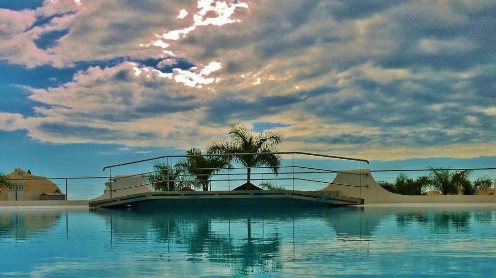 Luxury Complex Near The Sea Apartamento