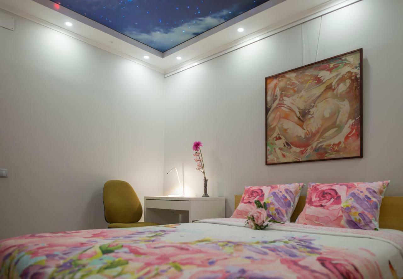 Apartamento Camp Nou, Europa Fira - Modern Two-bedroom With Heating L'Hospitalet de Llobregat