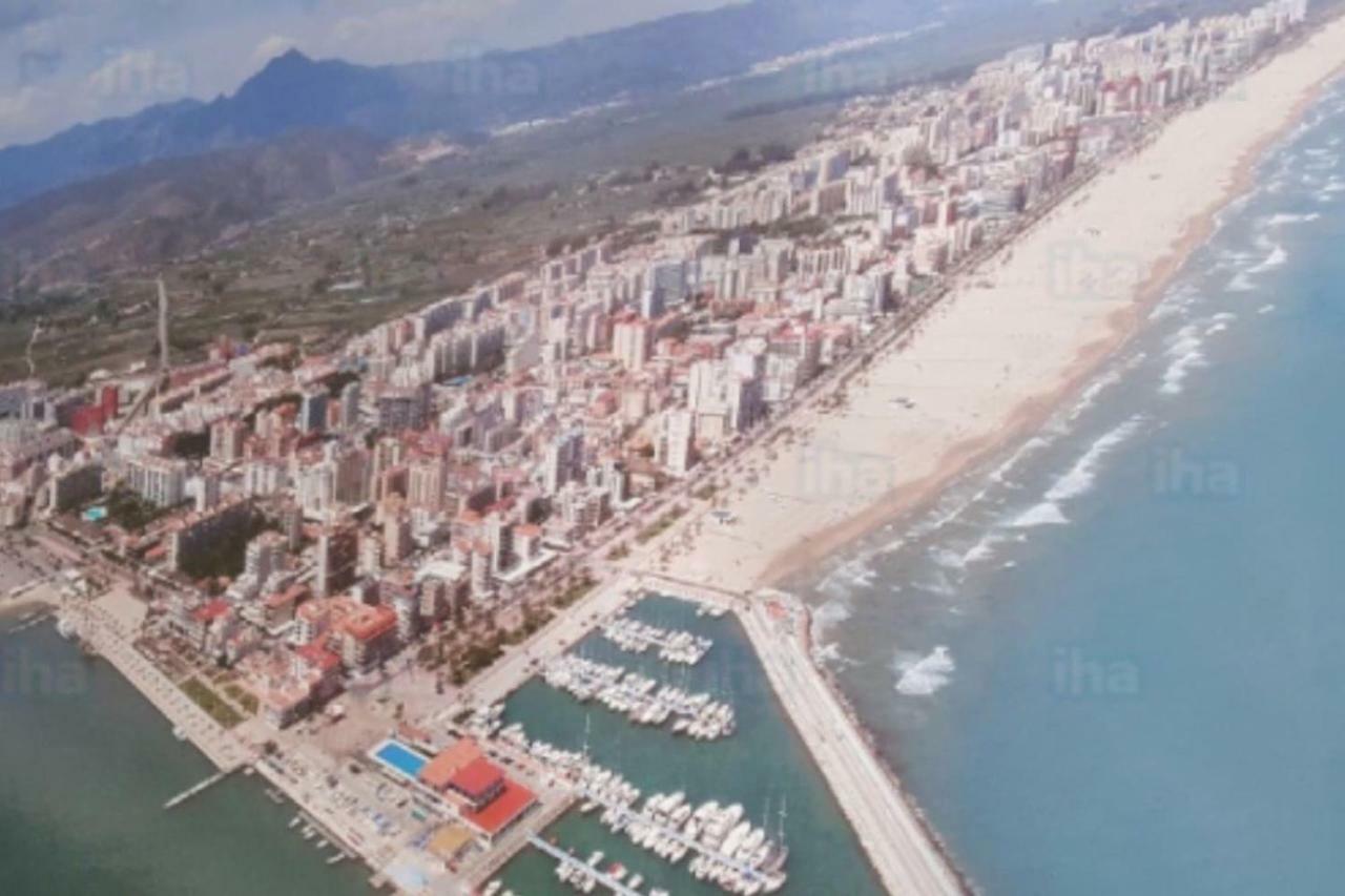 Apartment En Playa Gandia Con Piscina Y Parking Playa de Gandia