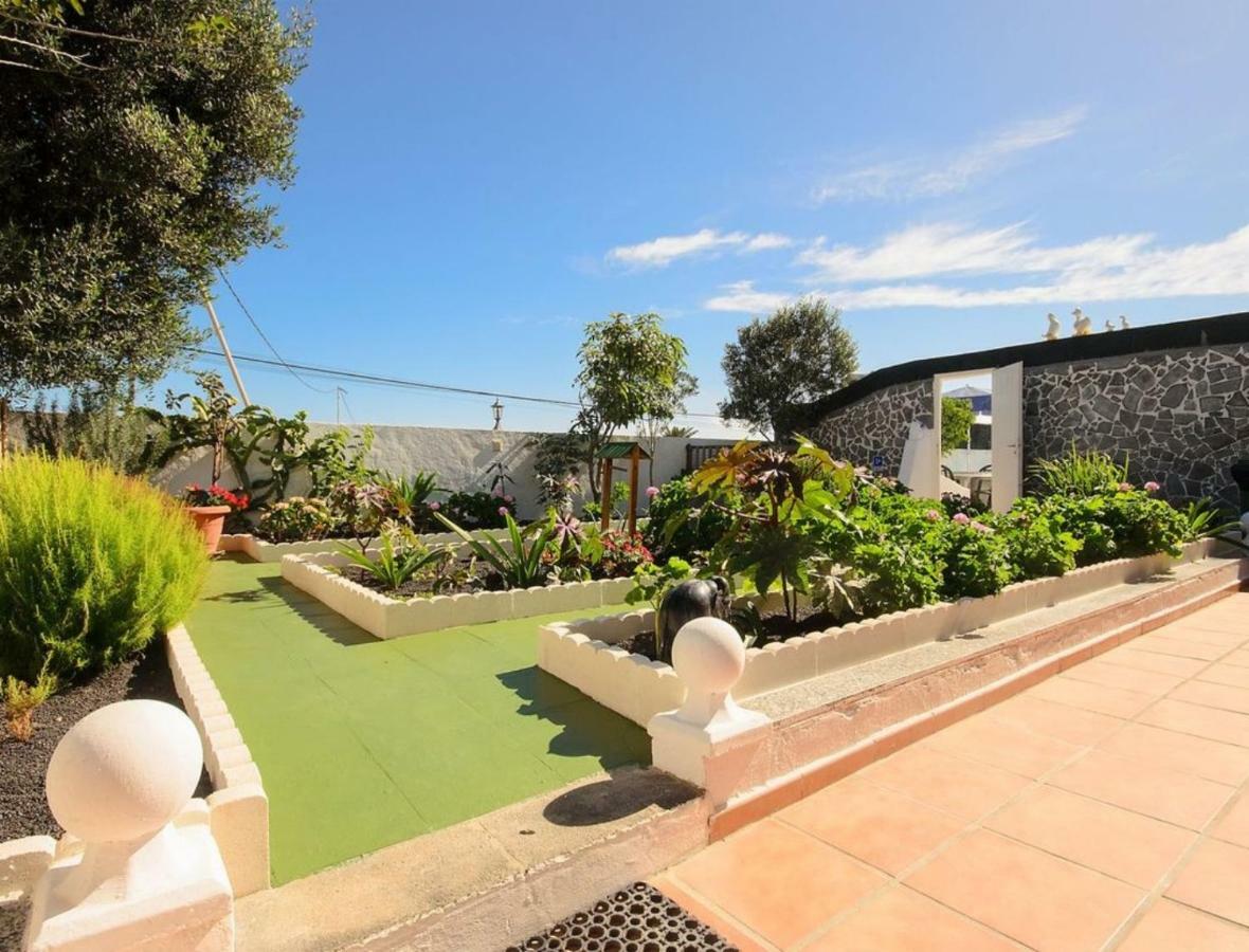 Hearth Away From House. Breia Villa Puerto del Carmen (Lanzarote)