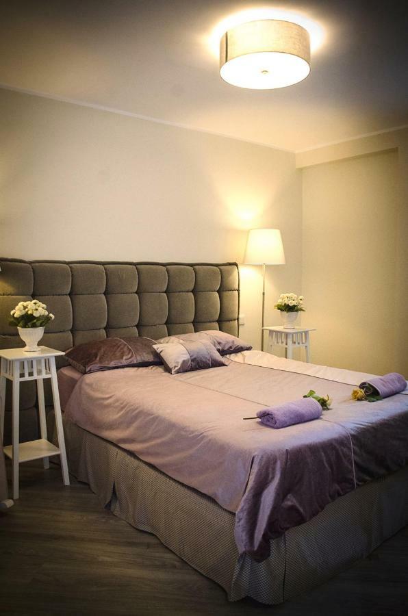 Luxury 2-bed With Big Terrace In With Outdoor Pools In Calahonda