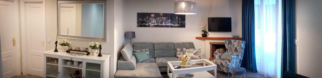 Luxury 2-bed With Big Terrace In With Outdoor Pools In Calahonda * Sitio de Calahonda