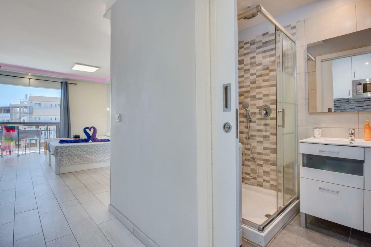 Apartamento 733 Wonderful In Lasamericas! Wi-fi Free! Playa de las Américas