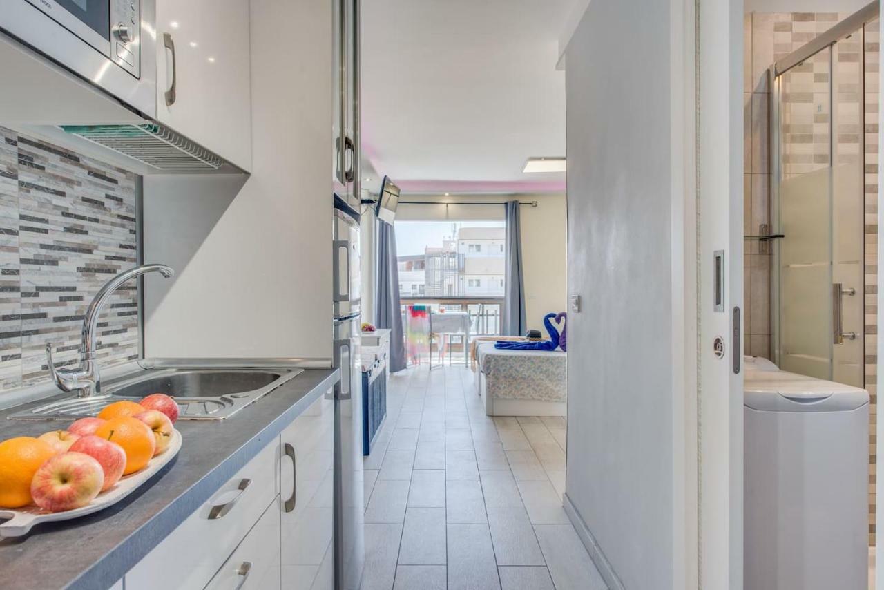 Apartamento 733 Wonderful In Lasamericas! Wi-fi Free!