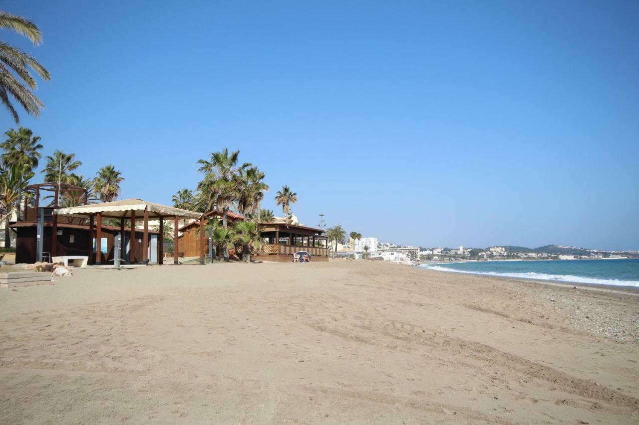 3 Bed Sleeps 6 In La Cala De Mijas