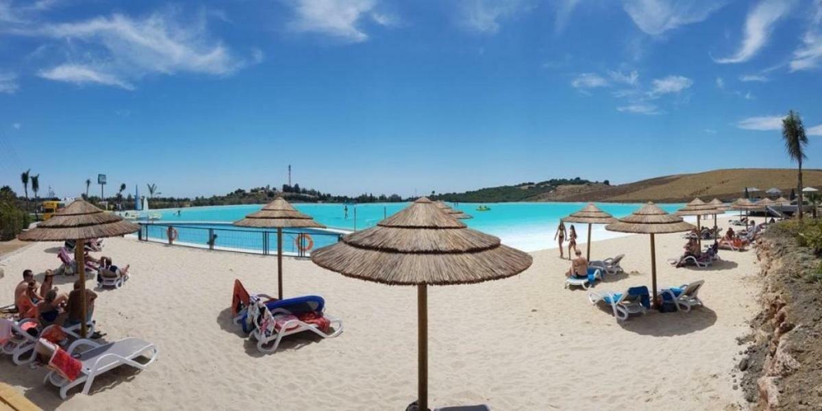 Alcazaba Lagoon *