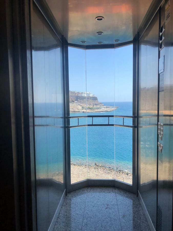 Seaside Haven: Deluxe Seaview With Heated Pools