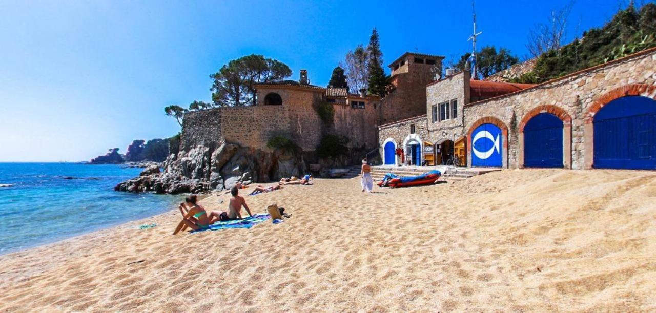 Frente Al Mar En La Mejor Ubicacion De Calella Apartment Calella De Palafrugell