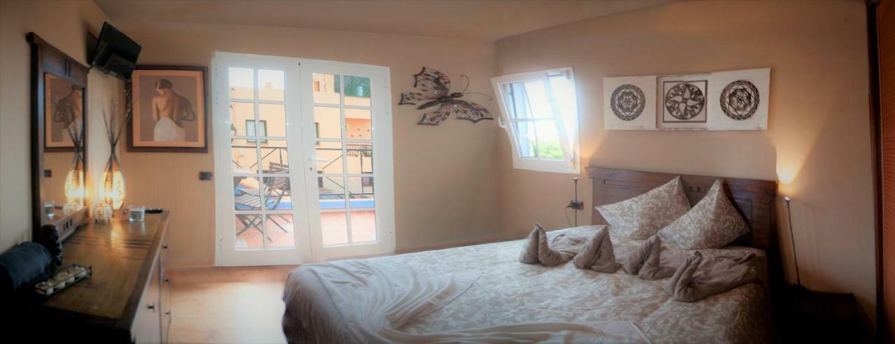 Tenerife Bed & Breakfast *