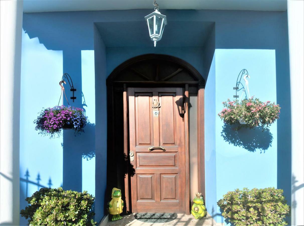 Tenerife Bed & Breakfast *