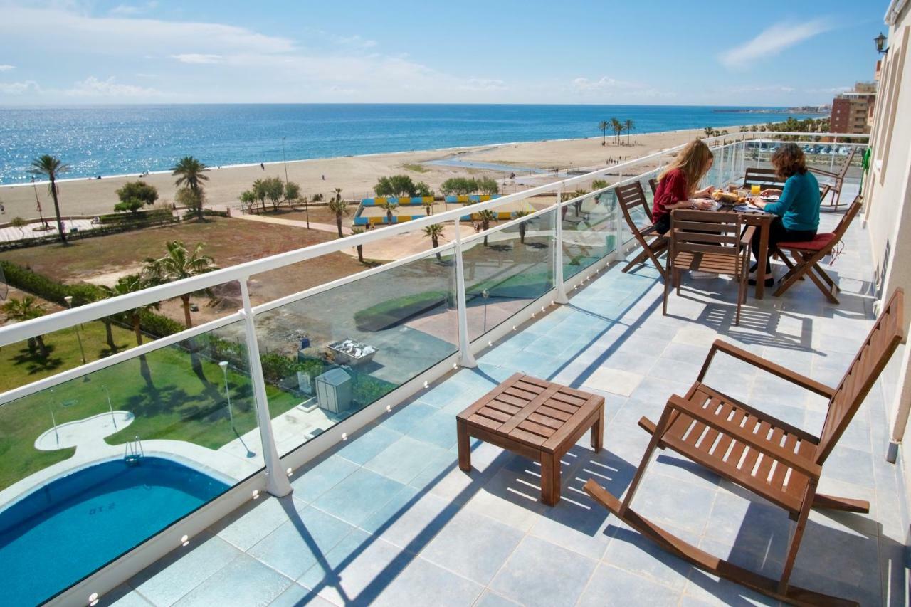 Seafront Penthouse Almeria Apartment