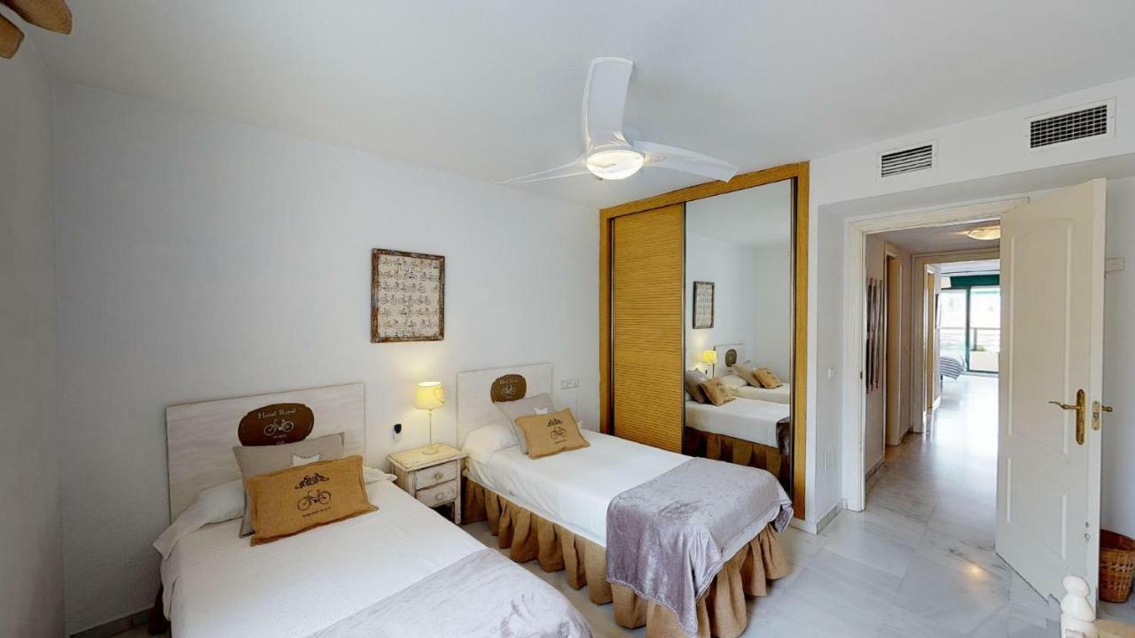 Ricardo Soriano Center Of - Eaw Homes *