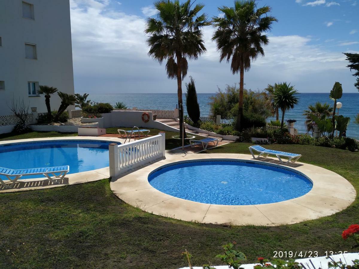 En Urbanización Algaida En Primera Línea De Playa