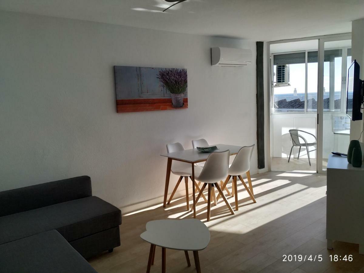 En Urbanización Algaida En Primera Línea De Playa Apartamento *