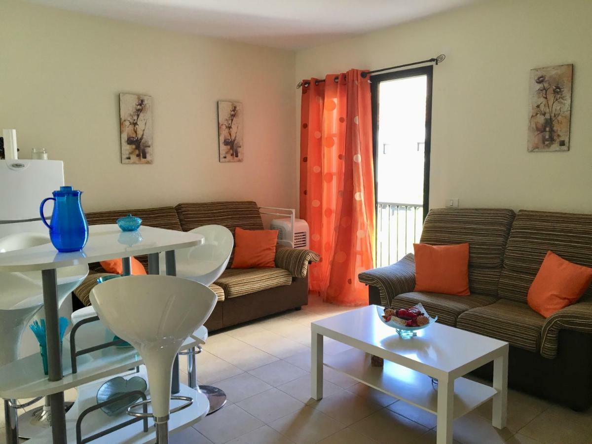 Apartamento La Playa Apartment *