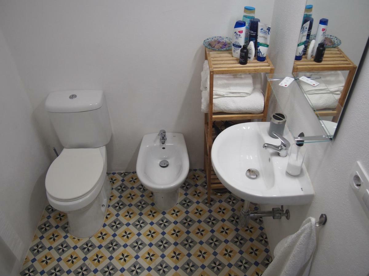 Apartment Casa Valientes B - Free Private Parking, Patio, Wifi & Ac Jerez de la Frontera